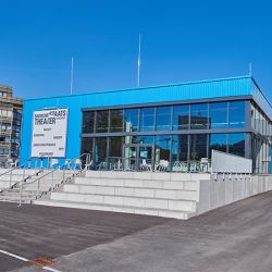 Badisches Staatstheater (Foto: Arno Kohlem)